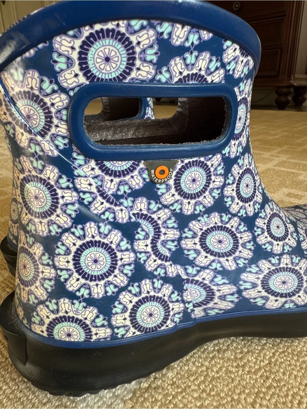 BOGS Patch Ankle Waterproof Rain Boots Blue Floral Print Gardening Shoes 9